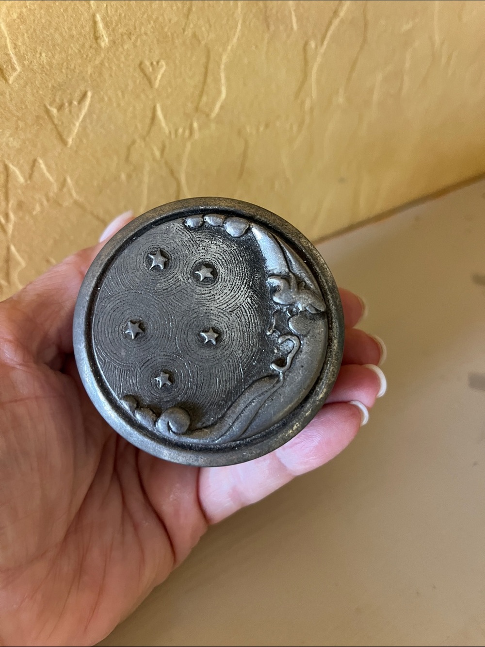 Decorative Moon & Stars Round Accent - Silver